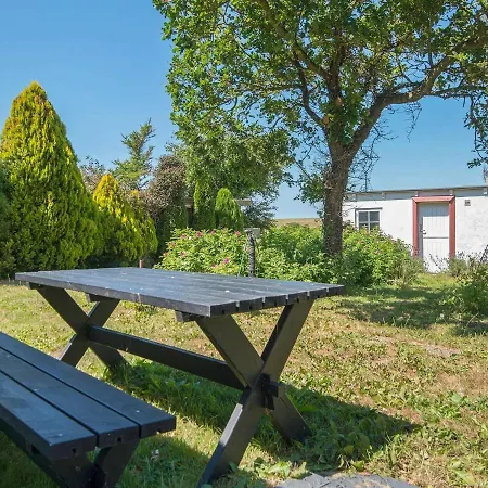 7 Person In Bredebro-by Traum *