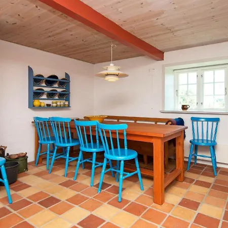 7 Person In Bredebro-by Traum *